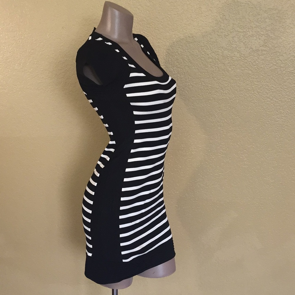 Philosophy Short Sleeve Striped Dress 🌹 XS